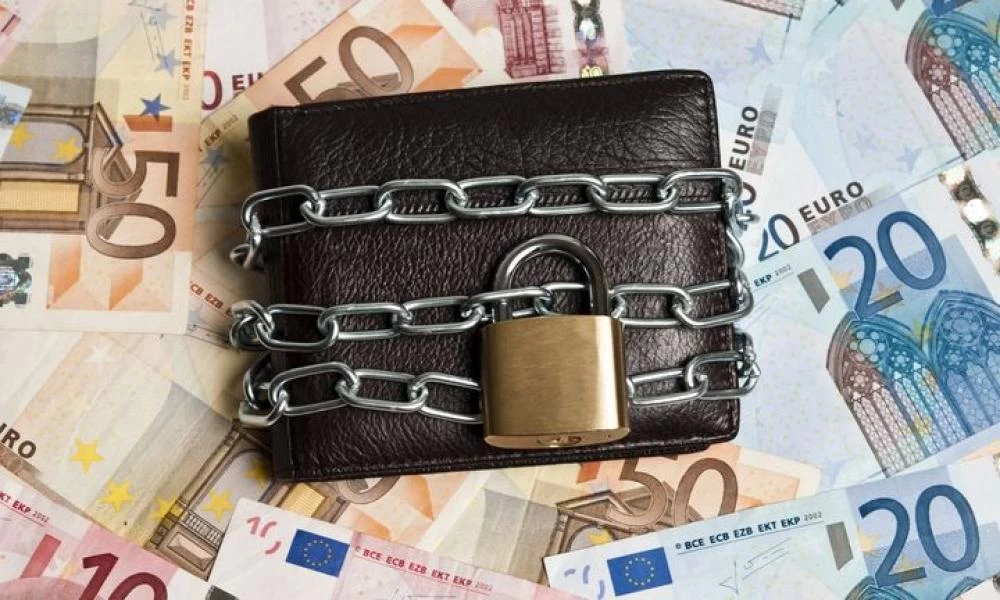 Στα ύψη εκτοξευθήκαν οι ληξιπρόθεσμες οφειλές στην εφορία